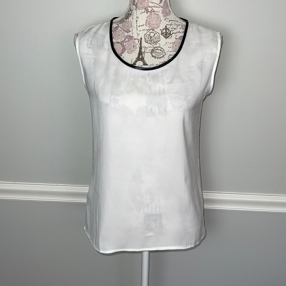 Ann Taylor Small Petite White Shell Tank - Picture 1 of 7